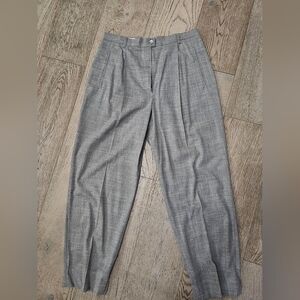Laurèl Virgin Wool Taper Ankle Pants Women 40 Gray Pleated Lightweight Trouser